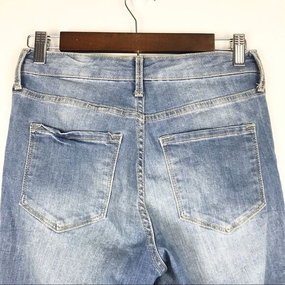 Old Navy High Rise Rockstar Distressed Jeans - Picture 5 of 6